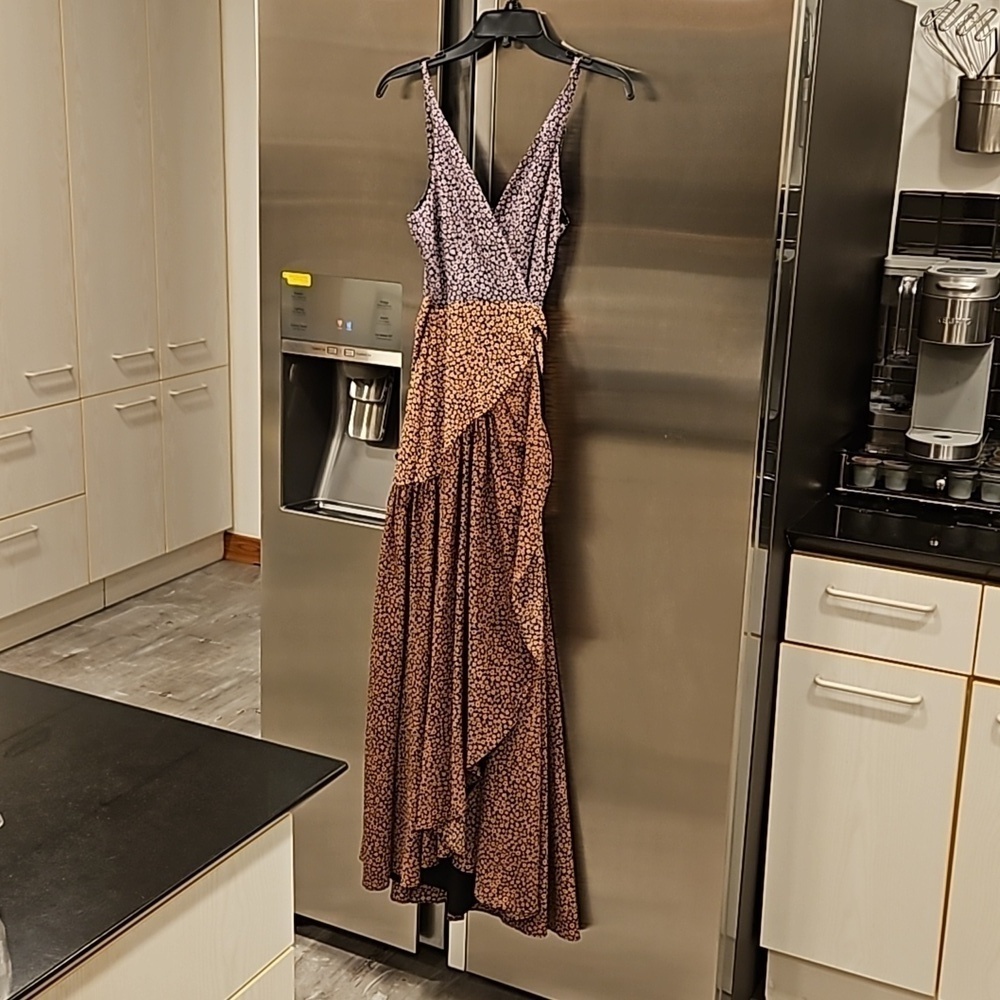 đź’•HUTCH Elma Cutaway High Low Wrap Dress Colorblocked Ditsy Floral Satin XXS NWT - Picture 10 of 16
